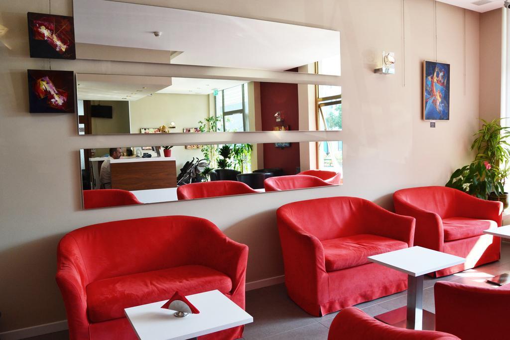 Hotel Midi Лідо-ді-Єзоло Екстер'єр фото